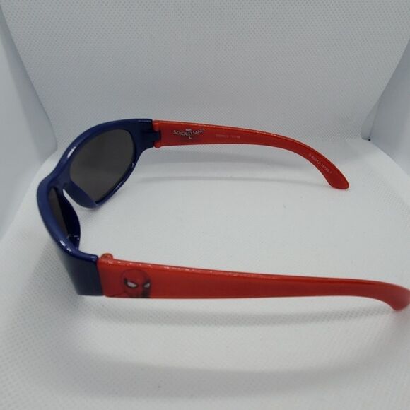 Marvel Spiderman Blue & Red Sunglasses - Picture 5 of 6
